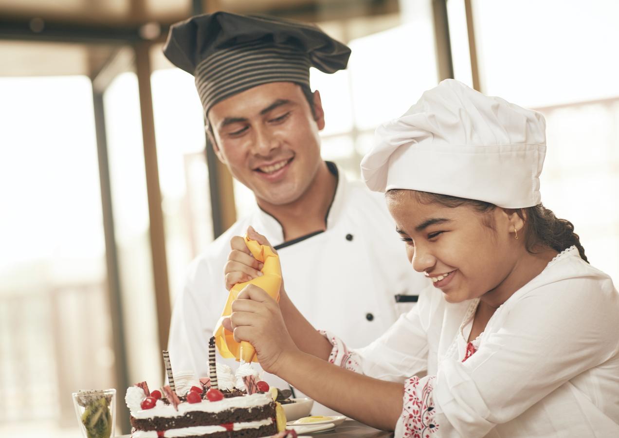 Taj Swarna, Amritsar Hotel Екстериор снимка Chef training