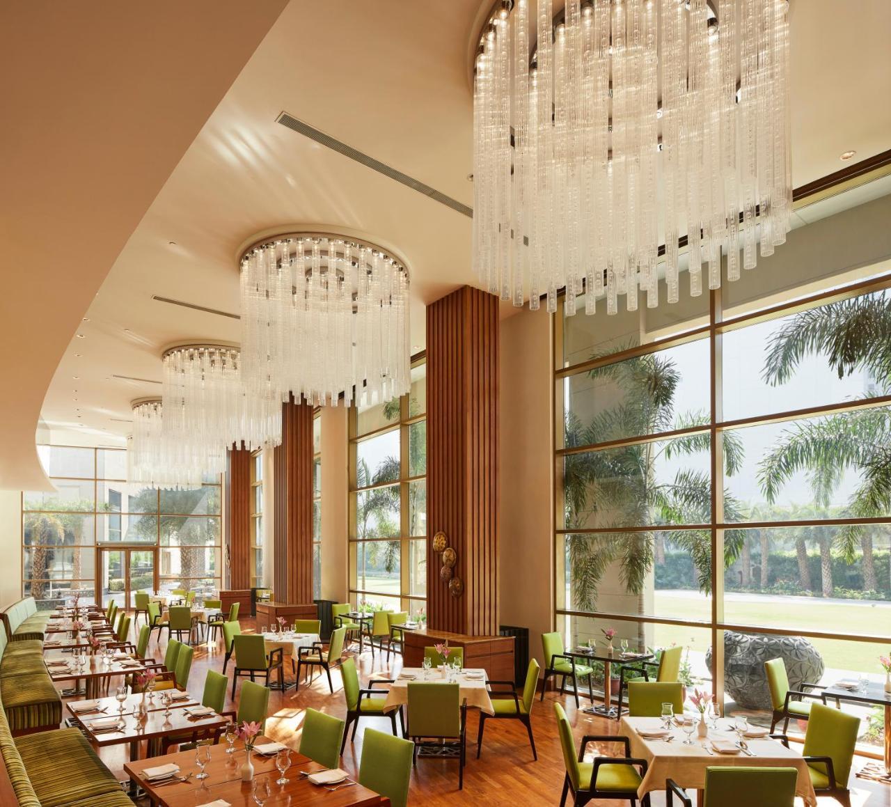 Taj Swarna, Amritsar Hotel Екстериор снимка The Park, New Delhi